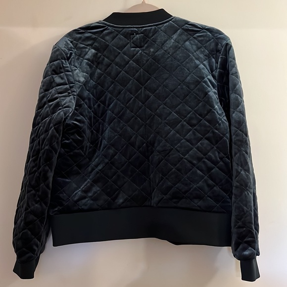 Kensie Velour Bomber Jacket Size M NWT - Picture 2 of 8